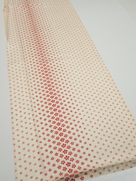 Photo2: 1F06z80  Japanese Kimono Silk  FABRIC Plum blossom Off-white 61.4x14.2 (2)