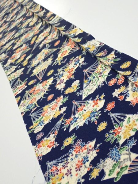 Photo1: 1E08z50  Japanese Kimono Silk  FABRIC Folding fan Dark navy 59.1x7.5 (1)