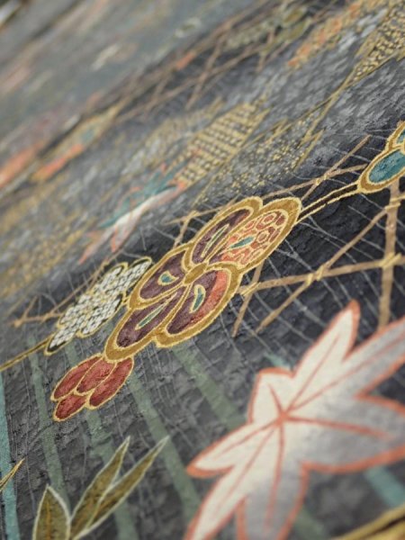 Photo4: 1E03z90  Japanese Kimono Silk  FABRIC Plum blossom Gray 68.5x15.0 (4)