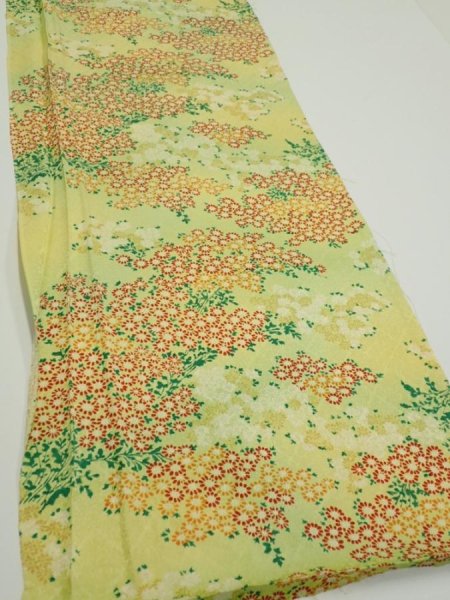 Photo2: 1A06z90  Japanese Kimono Silk  FABRIC Flowers Lime-Yellow 60.6x14.4 (2)