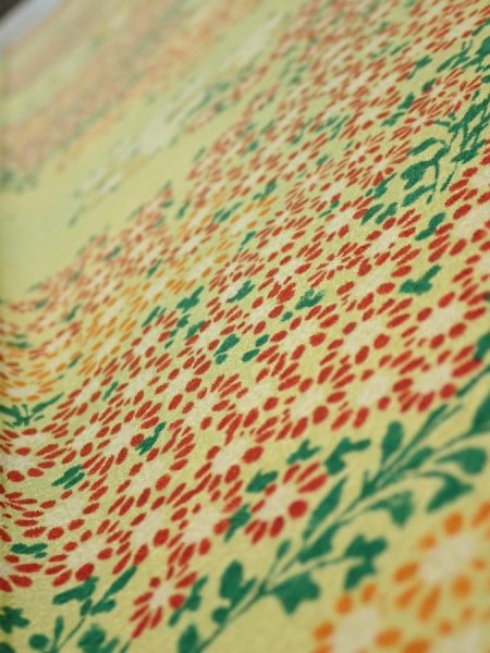 Photo4: 1A07z40  Japanese Kimono Silk  FABRIC Flowers Lime-Yellow 53.5x7.5 (4)