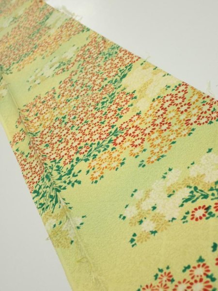 Photo1: 1A08z40  Japanese Kimono Silk  FABRIC Flowers Lime-Yellow 53.1x7.5 (1)