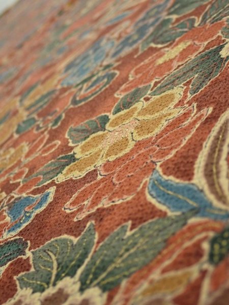 Photo4: 1A02z70  Japanese Kimono Crepe Silk  FABRIC Flowers Red-Brown 44.1x14.8 (4)