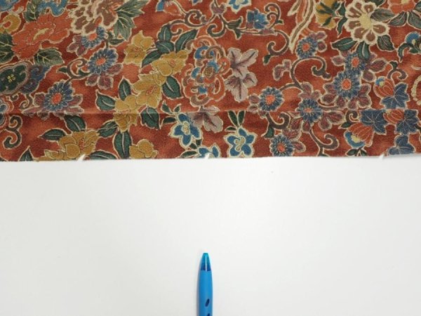 Photo6: 1A06z110  Japanese Kimono Crepe Silk  FABRIC Flowers Red-Brown 67.7x14.6 (6)