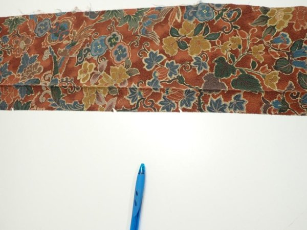 Photo6: 1A08z50  Japanese Kimono Crepe Silk  FABRIC Flowers Red-Brown 63.4x7.3 (6)
