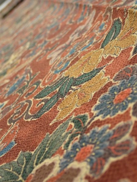 Photo4: 1A09z70  Japanese Kimono Crepe Silk  FABRIC Flowers Red-Brown 89.4x7.1 (4)