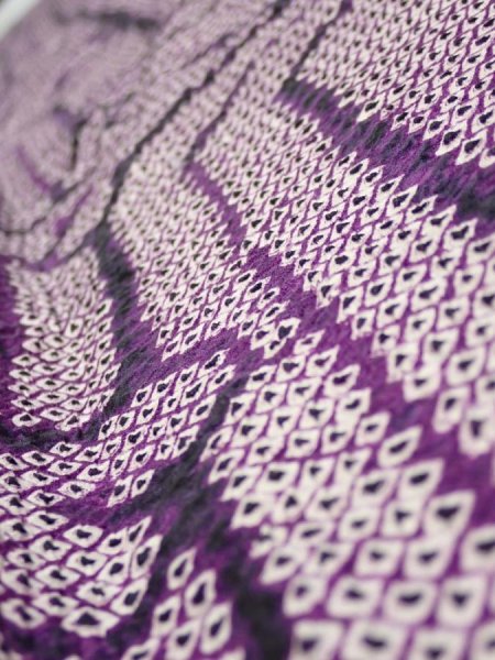 Photo4: 1B08z40  Japanese Kimono Silk SHIBORI FABRIC Wave Dark purple 56.3x7.5 (4)