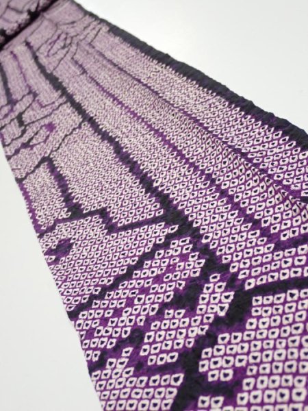 Photo1: 1B09z40  Japanese Kimono Silk SHIBORI FABRIC Wave Dark purple 75.2x6.7 (1)