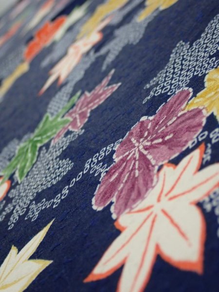 Photo4: 1B01z50  Japanese Kimono Silk  FABRIC Maple Navy 40.9x14.6 (4)