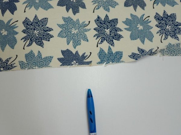 Photo6: 1B02z40  Japanese Kimono Silk  FABRIC Flower Oyster White 53.5x6.9 (6)