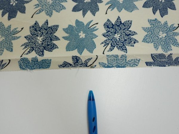 Photo6: 1B03z40  Japanese Kimono Silk  FABRIC Flower Oyster White 53.1x6.9 (6)