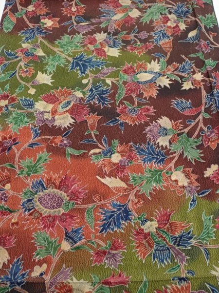 Photo1: 1B01z70  Japanese Kimono Crepe Silk  FABRIC Karahana Red-Brown 41.3x14.6 (1)