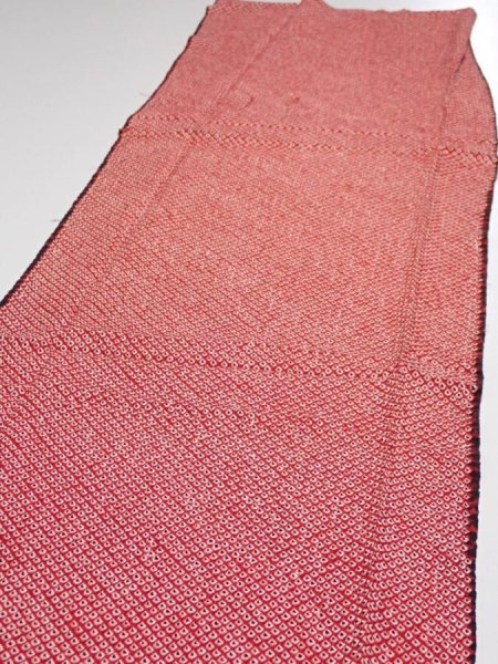 Photo4: 1i04z90  Japanese Kimono Silk SHIBORI FABRIC  Red Off-white 67.7x14.2 (4)