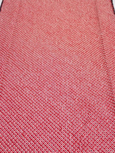 Photo2: 1i06z80  Japanese Kimono Silk SHIBORI FABRIC  Red Off-white 67.3x14.4 (2)