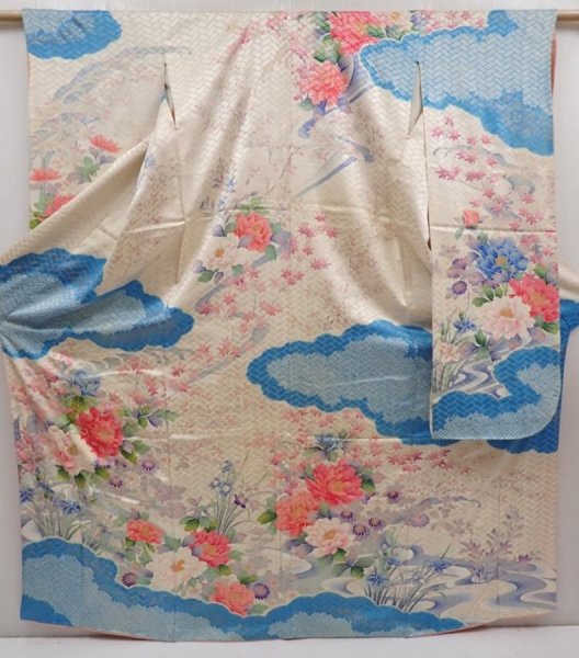 Photo1: 6430T14z1230 Vintage Japanese Kimono Silk FURISODE Flowers Off-white (1)