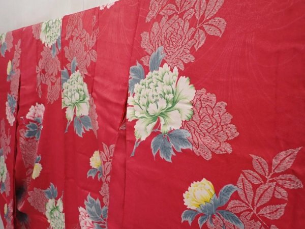 Photo2: 6508T14z690 Antique Japanese Kimono Silk FURISODE Peony Red-Pink (2)