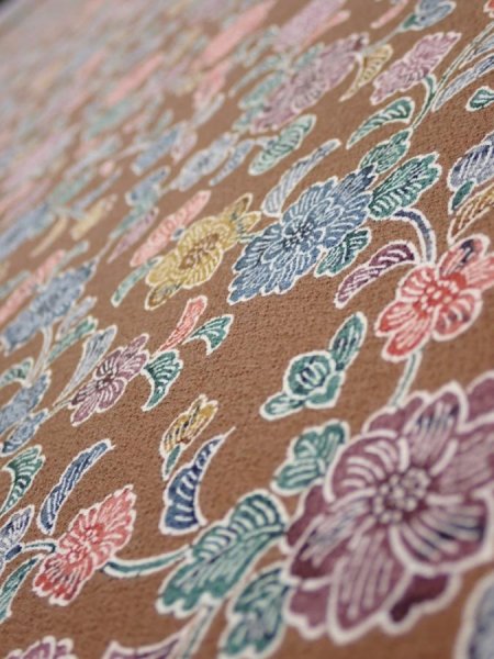 Photo4: 1D03z90  Japanese Kimono Silk  FABRIC Flowers Brown 63.8x14.0 (4)