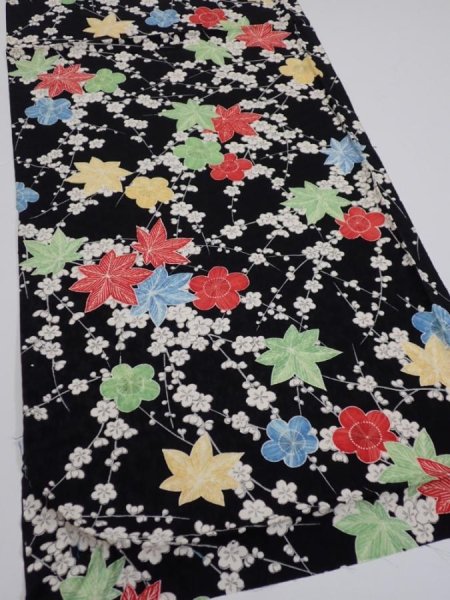 Photo2: 1D01z60  Japanese Kimono Silk  FABRIC Plum blossom Black 44.1x14.4 (2)
