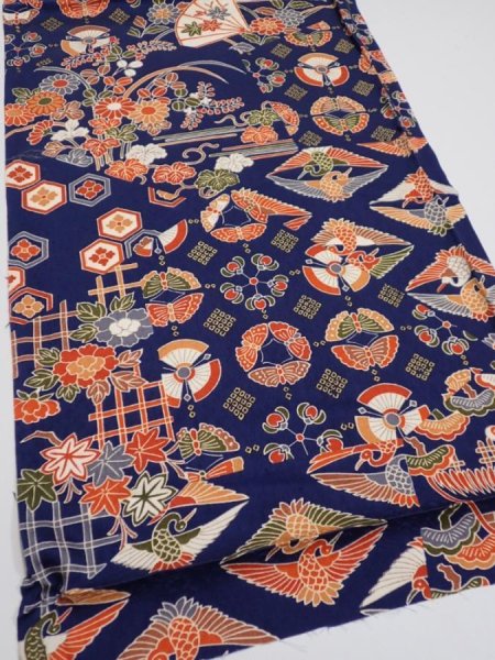 Photo2: 1D01z60  Japanese Kimono Silk  FABRIC Crane Navy 44.9x14.4 (2)