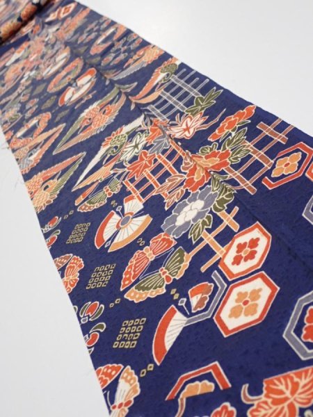 Photo1: 1D09z60  Japanese Kimono Silk  FABRIC Crane Navy 82.7x7.1 (1)