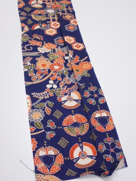 Photo2: 1D10z30  Japanese Kimono Silk  FABRIC Crane Navy 36.6x7.1 (2)