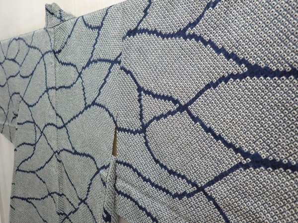 Photo2: 6609T09z470 Vintage Japanese Kimono Silk SHIBORI HAORI  Navy (2)