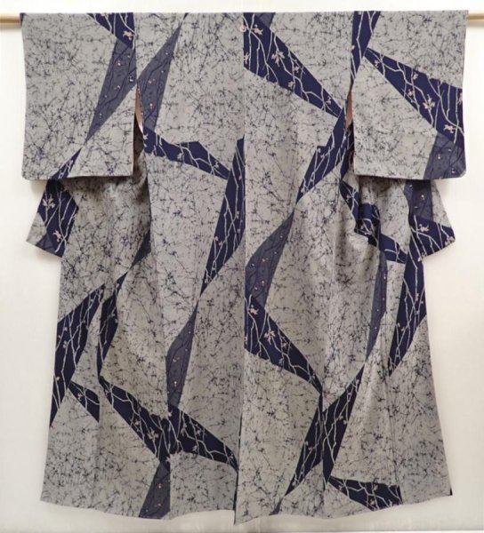 Photo1: 6609T12z960 Vintage Japanese Kimono Silk TSUMUGI Branch Gray (1)