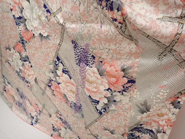 Photo4: 6615T05z1020 Vintage Japanese Kimono Silk FURISODE Peony Off-white (4)