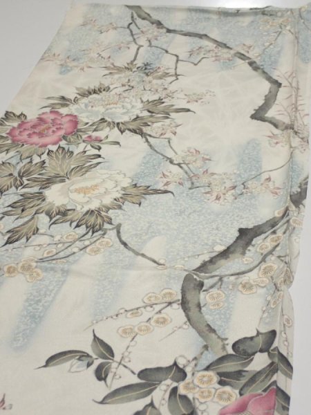 Photo3: 3B02z70  Japanese Kimono Silk  FABRIC Flowers Off-white 46.9x14.4 (3)