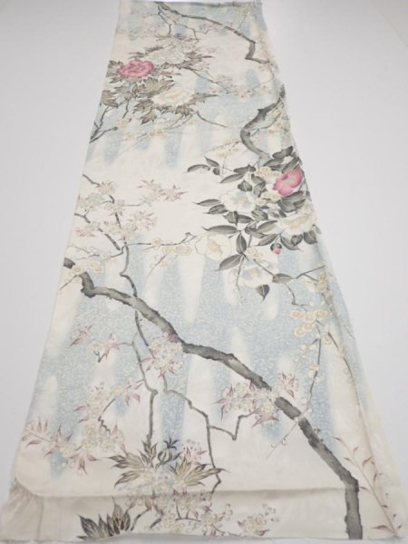 Photo5: 3B02z70  Japanese Kimono Silk  FABRIC Flowers Off-white 46.9x14.4 (5)