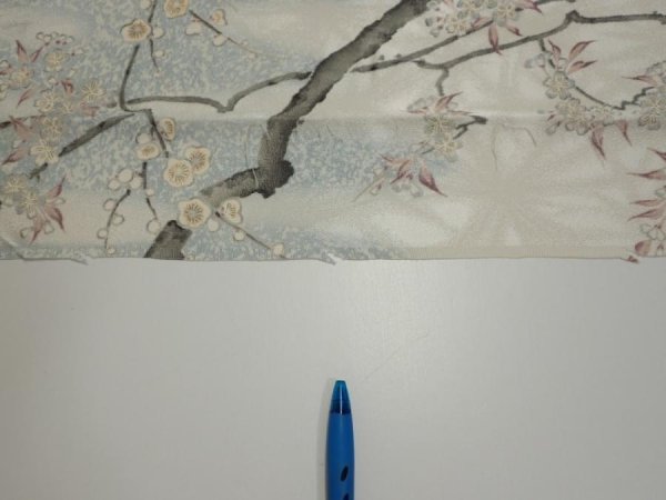 Photo6: 3B06z90  Japanese Kimono Silk  FABRIC Flowers Off-white 67.3x14.4 (6)