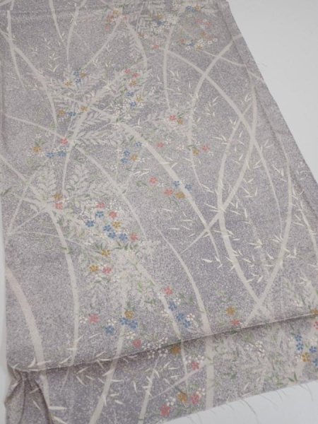 Photo2: 3B01z50  Japanese Kimono Silk  FABRIC Flower Light lavender gray 42.9x14.4 (2)
