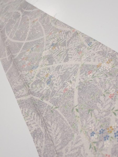 Photo1: 3B08z40  Japanese Kimono Silk  FABRIC Flower Light lavender gray 57.5x7.3 (1)