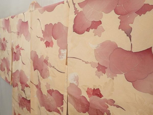Photo2: 6617T03z600 Vintage Japanese Kimono Silk HAORI Paulownia Cream-Orange (2)