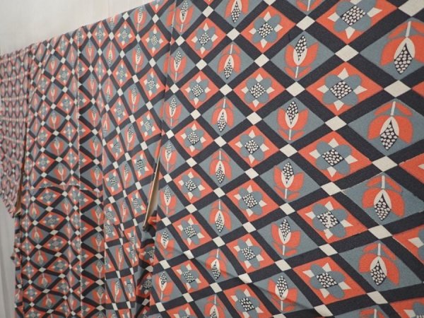 Photo2: 6617T13z830 Vintage Japanese Kimono Silk KOMON Flowers Coral pink (2)