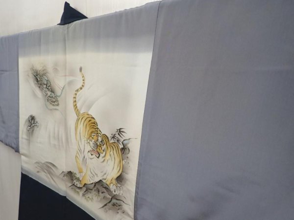 Photo2: 6618T05z590 Vintage Japanese Kimono Silk Men's HAORI Tiger Navy (2)