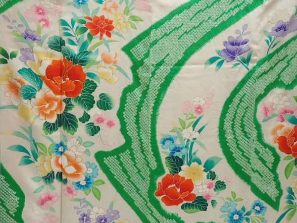 Photo8: 6618T10z1010 Vintage Japanese Kimono Silk FURISODE Flowers Off-white (8)