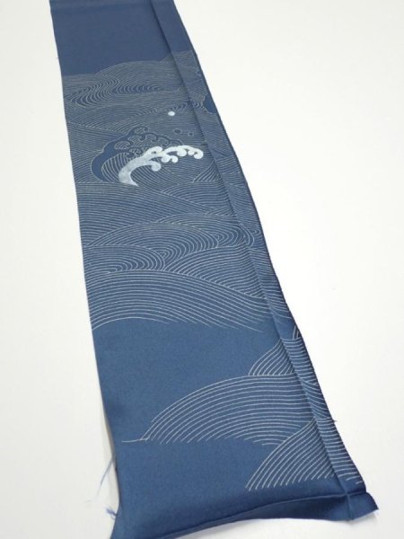 Photo2: 3F08z40  Japanese Kimono Silk  FABRIC Wave Blue-Gray 55.9x7.3 (2)