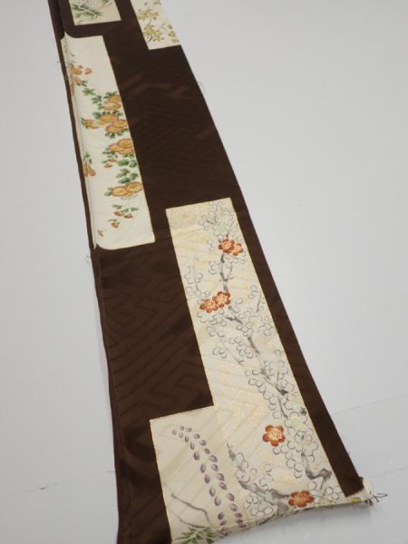 Photo2: 3F08z40  Japanese Kimono Silk  FABRIC Flowers Dark brown 62.2x7.3 (2)