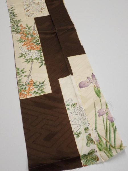 Photo3: 3F10z30  Japanese Kimono Silk  FABRIC Flowers Dark brown 35.4x7.1 (3)