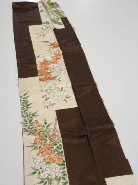 Photo4: 3F10z30  Japanese Kimono Silk  FABRIC Flowers Dark brown 35.4x7.1 (4)
