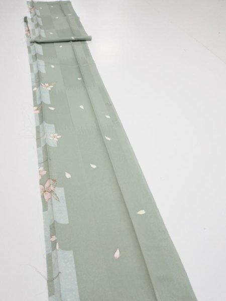 Photo3: 3F09z60  Japanese Kimono Silk  FABRIC Sakura Dull light green 79.5x7.5 (3)