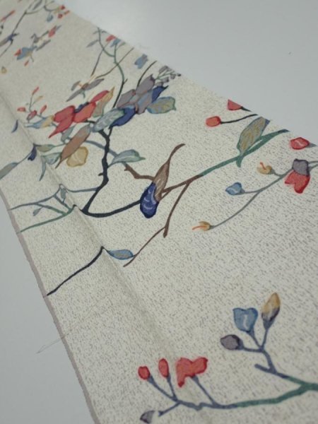 Photo1: 3E08z40  Japanese Kimono Silk  FABRIC Flower Off-white 63.0x7.1 (1)