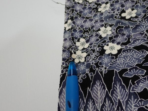 Photo7: 3E01z60  Japanese Kimono Silk  FABRIC Garden Black 41.3x14.2 (7)