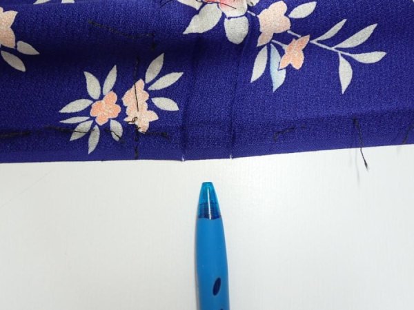 Photo6: 3E05z90  Japanese Kimono Silk  FABRIC Flower  65.4x14.4 (6)