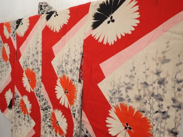 Photo2: 6709T03z490 Antique Japanese Kimono Silk HAORI Flowers Dark red (2)