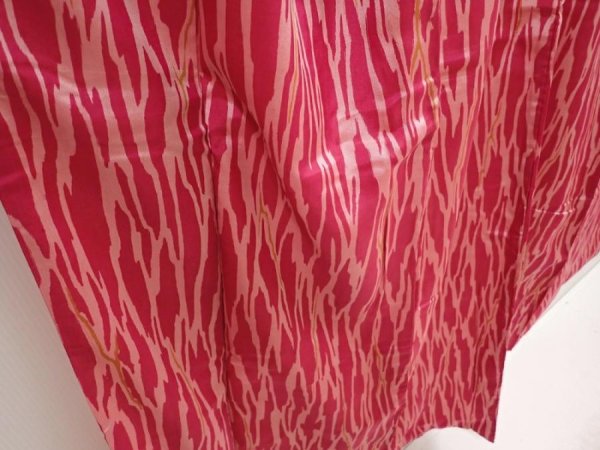 Photo3: 6714T06z610 Vintage Japanese Kimono Silk MEISEN KOMON Red-Pink (3)