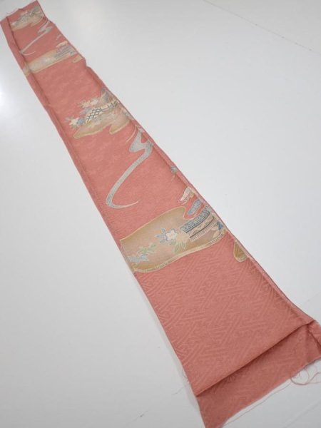 Photo4: 2J08z50  Japanese Kimono Silk  FABRIC Scenery Coral pink 61.0x7.1 (4)