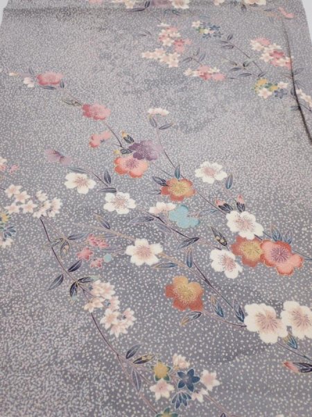 Photo1: 1W01z60  Japanese Kimono Silk  FABRIC Sakura Light gray 42.1x14.6 (1)