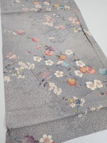 Photo2: 1W01z60  Japanese Kimono Silk  FABRIC Sakura Light gray 42.1x14.6 (2)